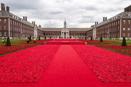 A breathtaking landscape of nearly 300,000 hand-crocheted red poppies