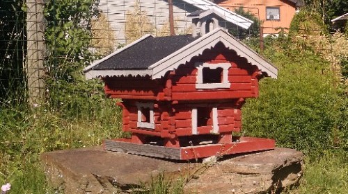 Miniature Stabbur Garden Decor